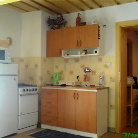 Apartment Pod Orechom